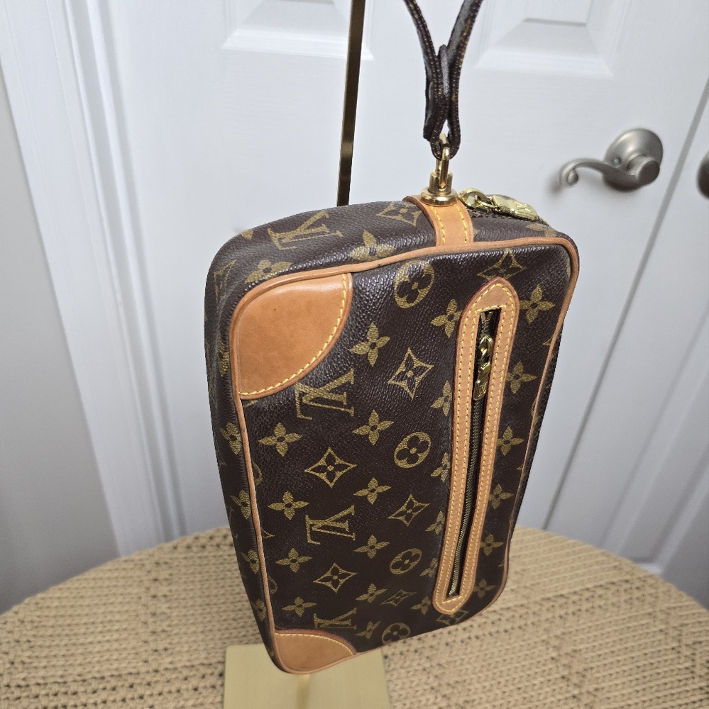 Louis Vuitton Marly Dragonne Clutch GM Brown Leather